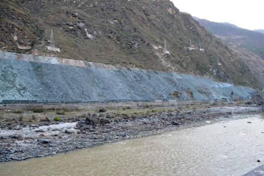 Strong retaining walls at the dumping sites made sure that no debris fell into the river